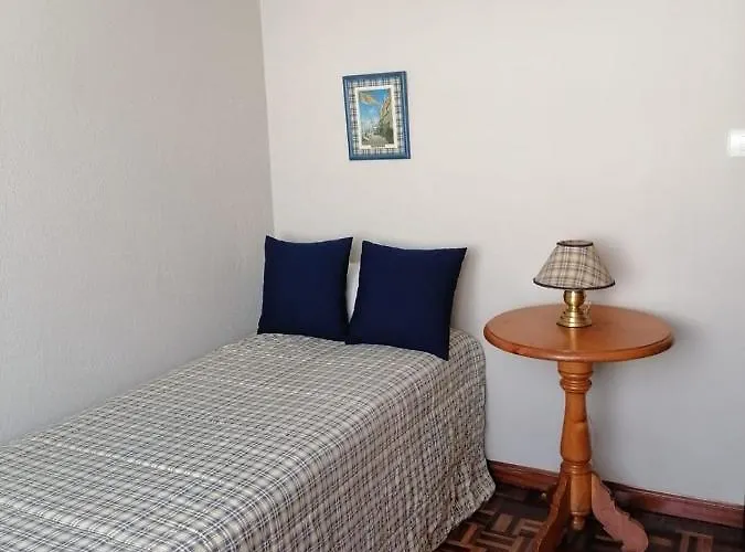 Piso En Pleno Centro De Derecha Apartament